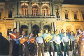 Παράσταση στη Σύρο το 1999